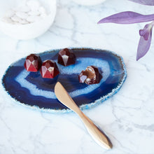Ita Cheese Plate & Forma Spreader | Nickel-Plated Zinc | Azure Agate