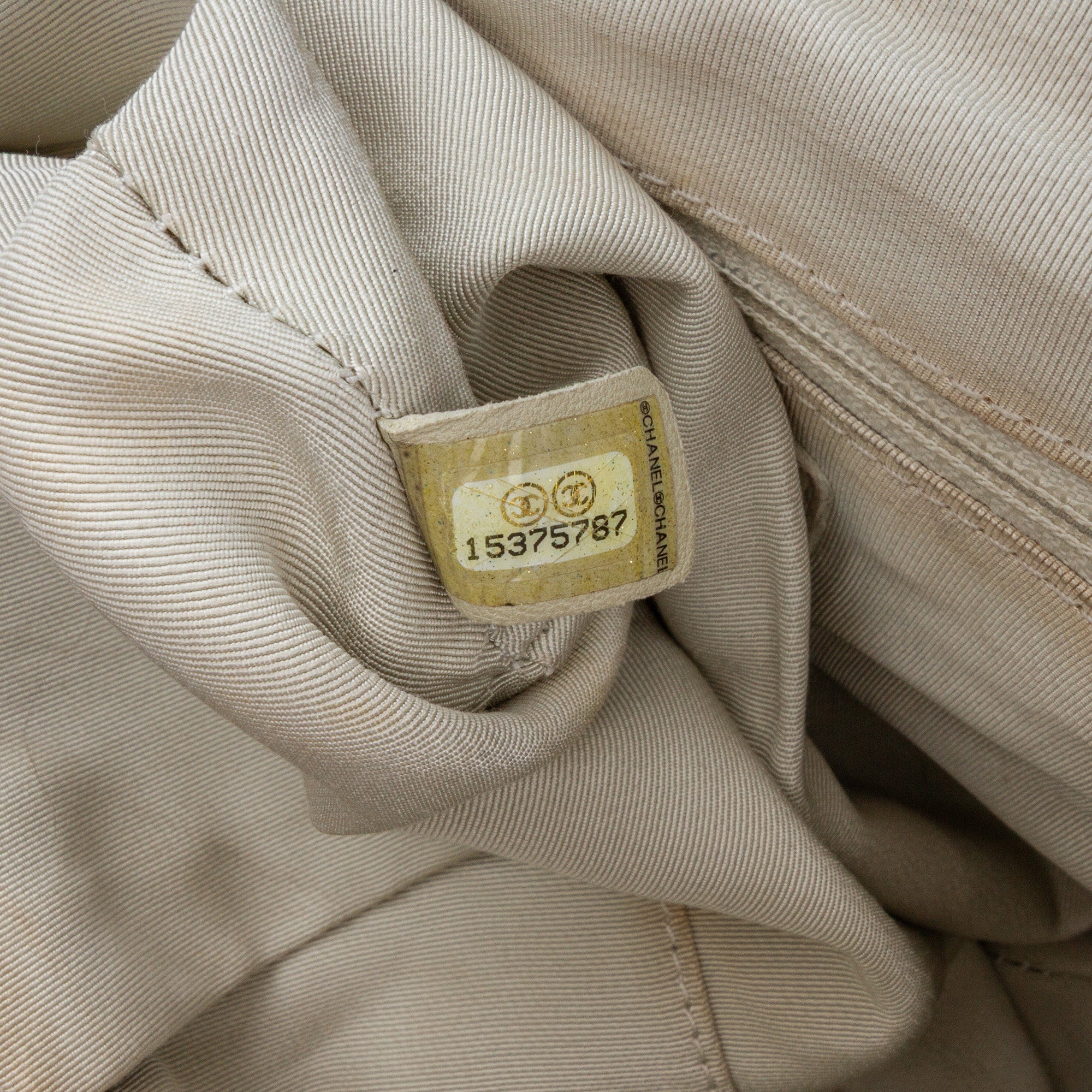 Chanel | Pre-Owned Large Lambskin Chain Around Flap | Black