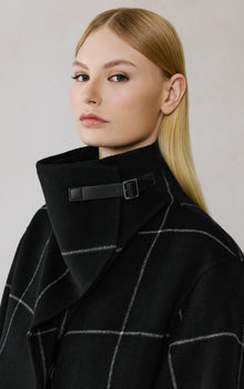 Jackie-P Cocoon Coat In Double Face Wool | Black-Powder