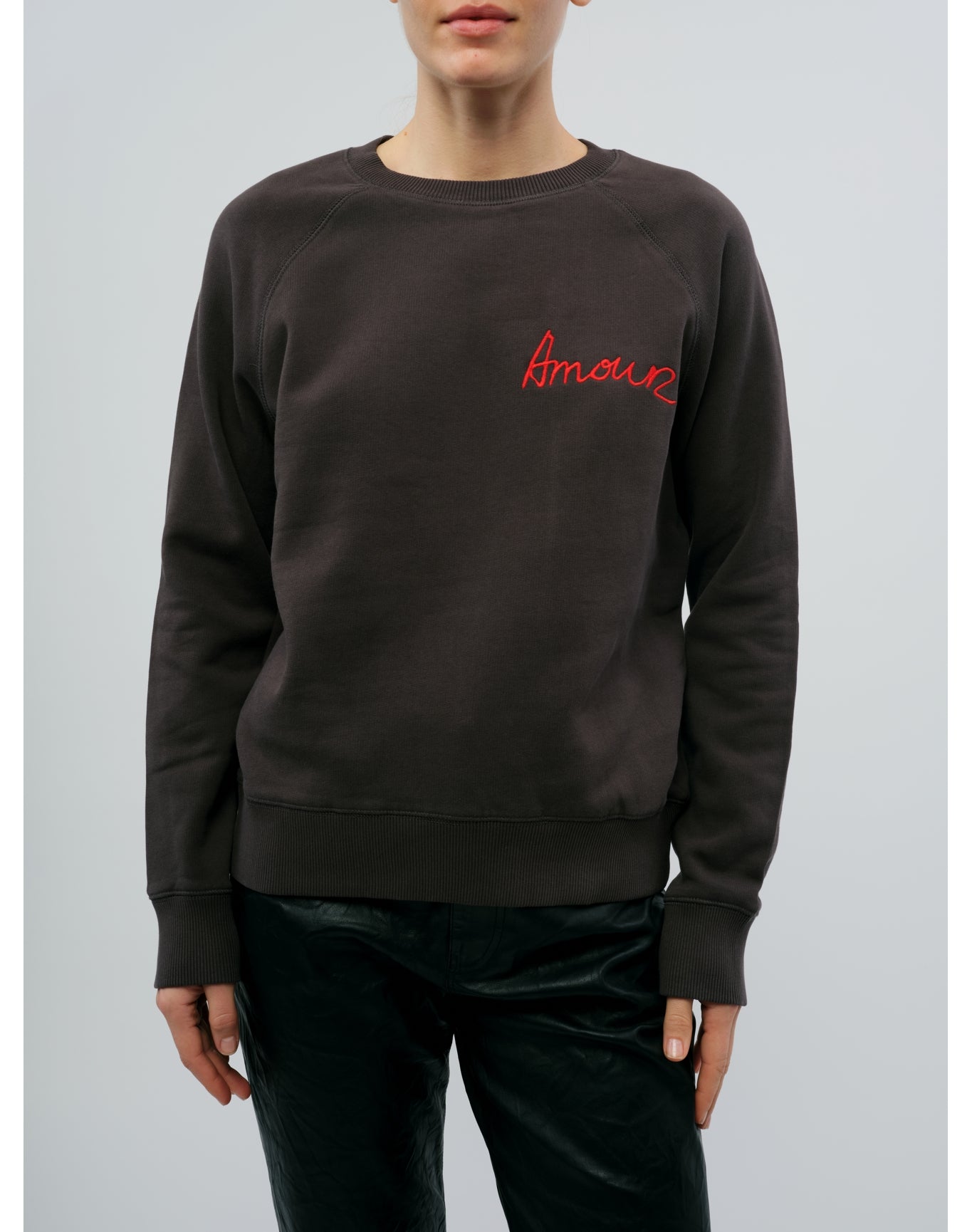 Women | Upper Mo Amour Emb | Carbone