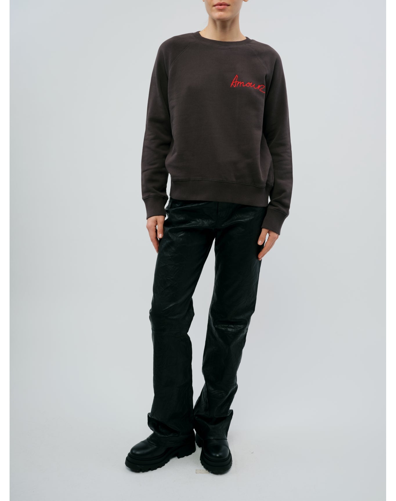 Women | Upper Mo Amour Emb | Carbone