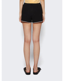 Jacquemus | Women | Le Short Maille Plisse Shorts | Black