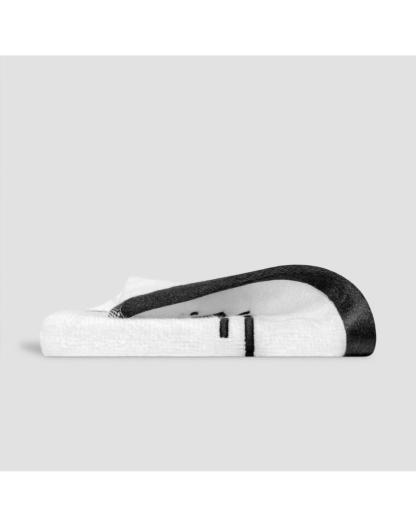 Jasper Towel | White x Black