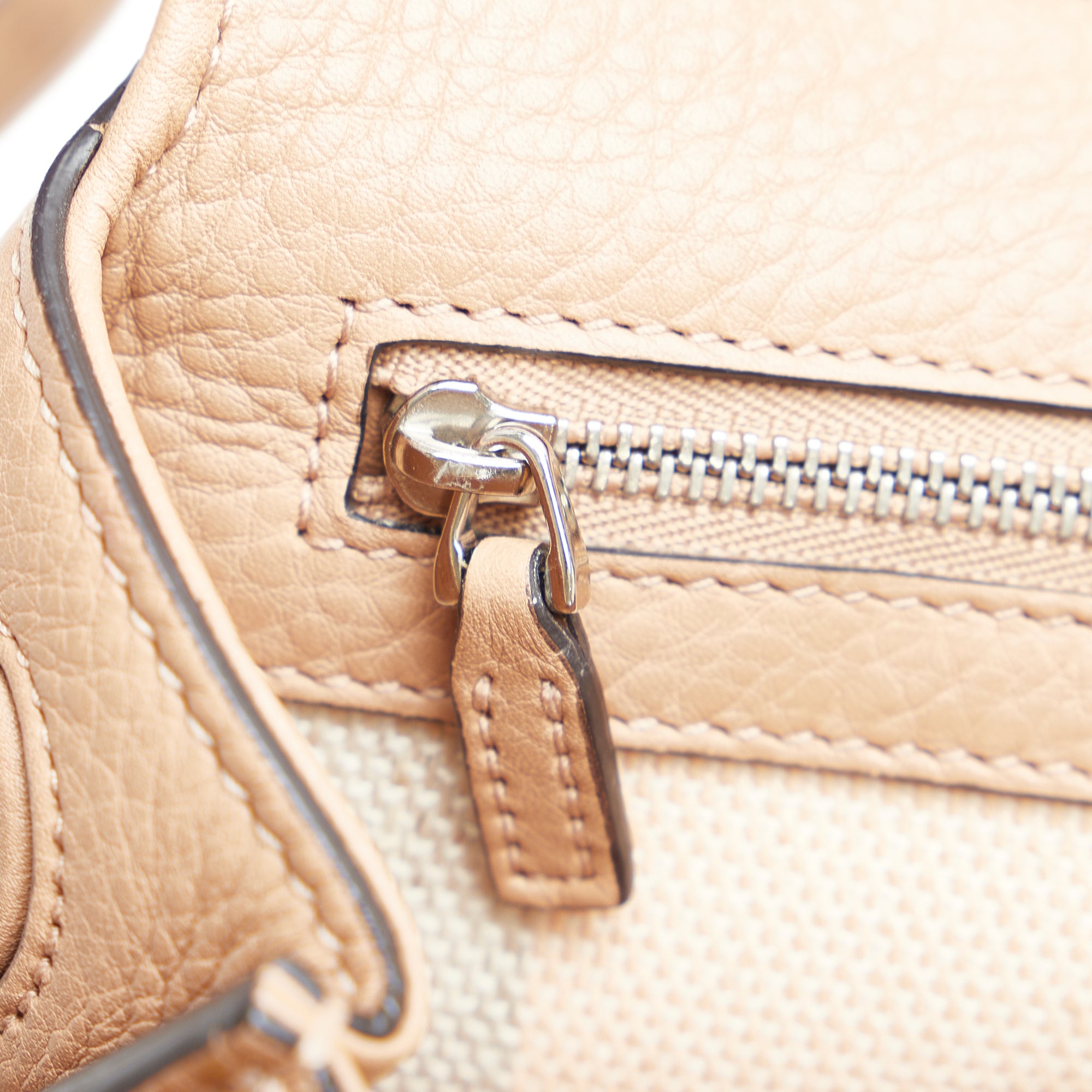 Gucci | Pre-Owned Small Leather Bamboo Daily Satchel | Brown/Beige