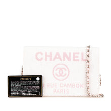 Chanel | Pre-Owned Canvas Deauville Wallet On Chain | Pink/Light Pink
