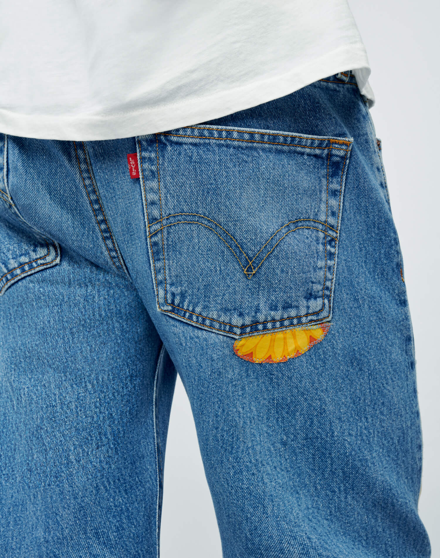 Mens | Upcycled Vintage | Levi's Patched Up 501 | One-of-a-kind | Assorted Indigo/Floral