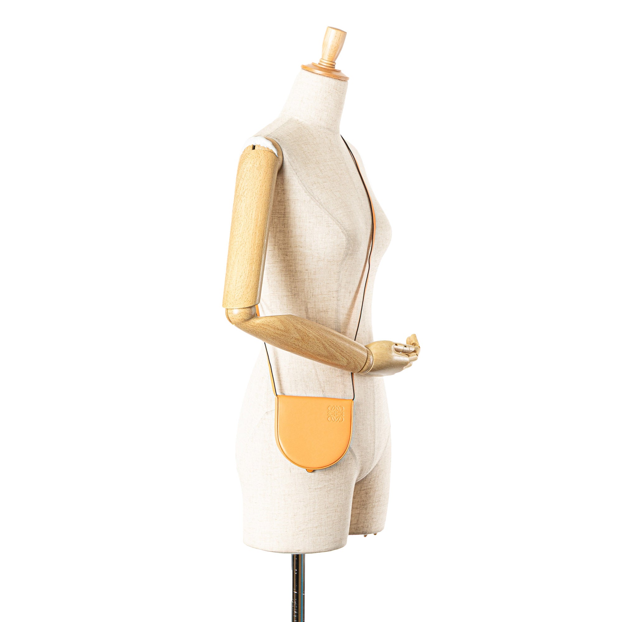LOEWE | Pre-Owned Small Soft Calfskin Heel Pouch | Orange/Light Orange