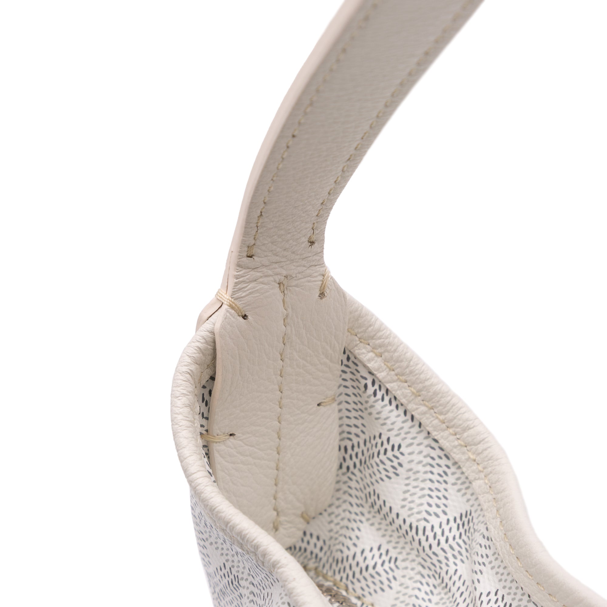 Goyard | Pre-Owned Goyardine Boheme Hobo - III | White