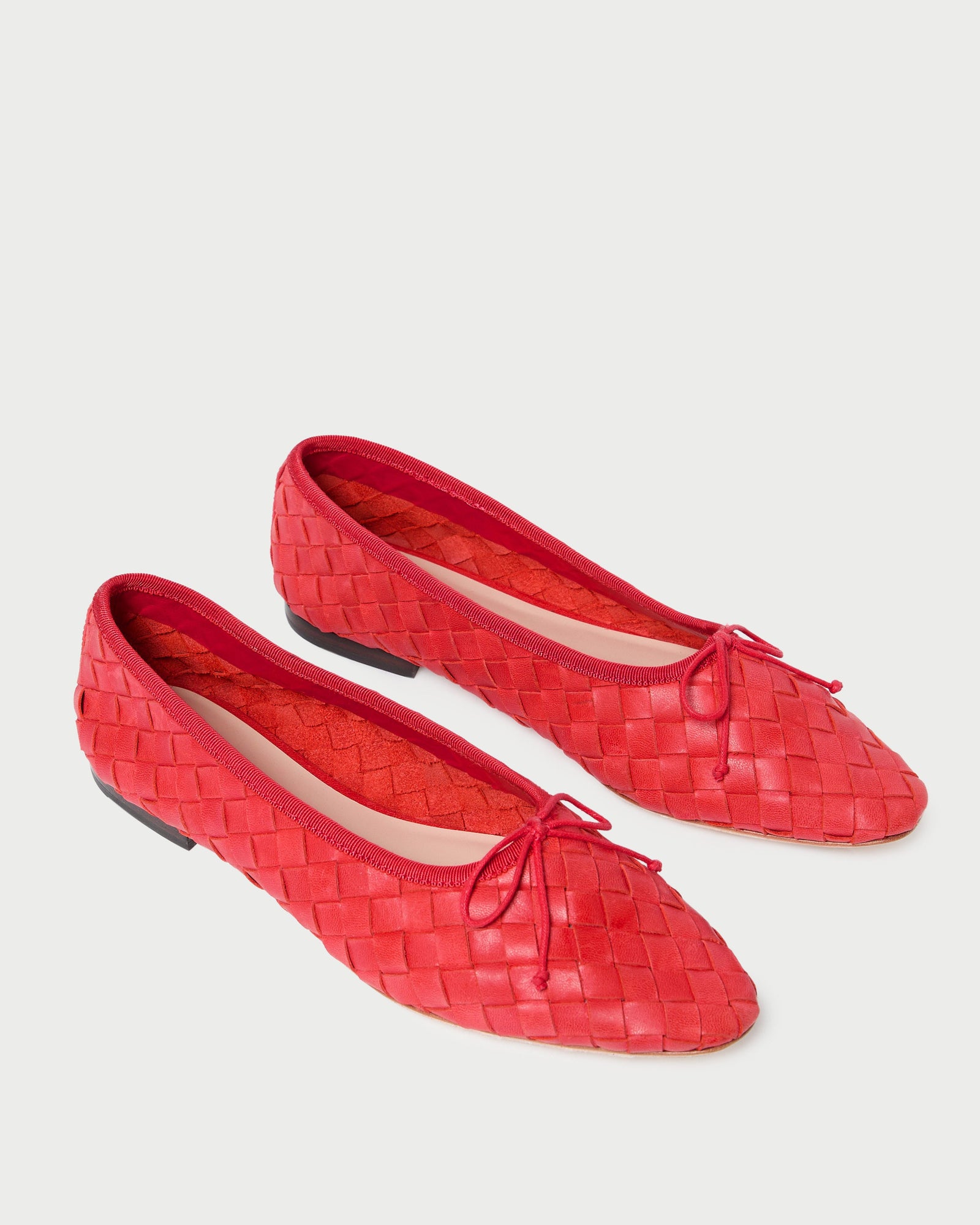 Color: Red