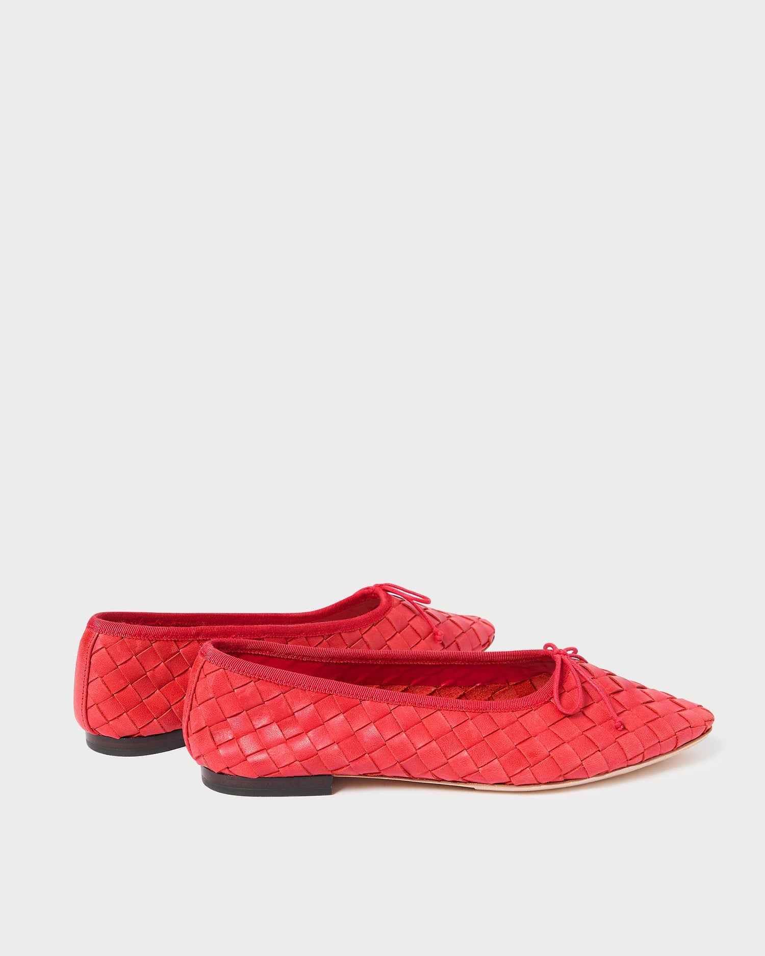 Color: Red