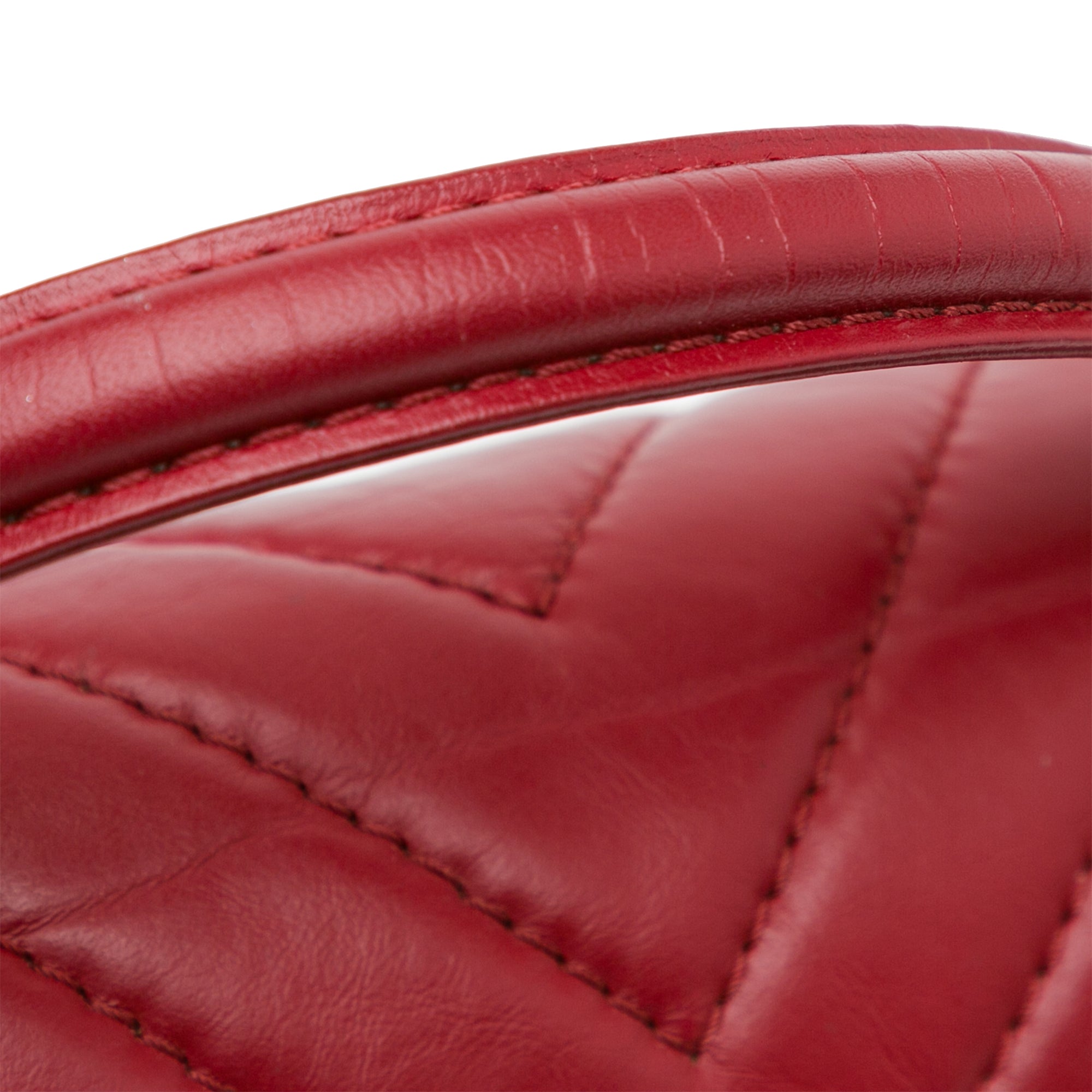 Chanel | Pre-Owned CC Chevron Calfskin Top Handle Flap | Red