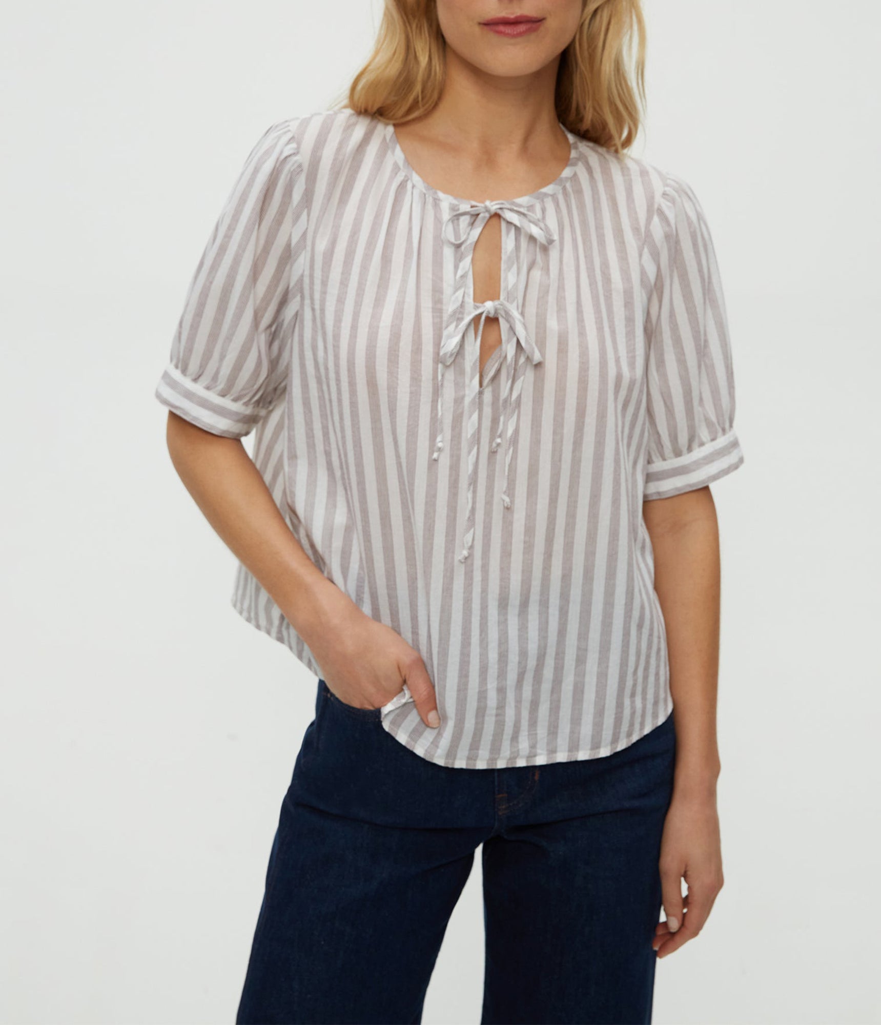Fawn Puff Sleeve Top | Espresso Combo