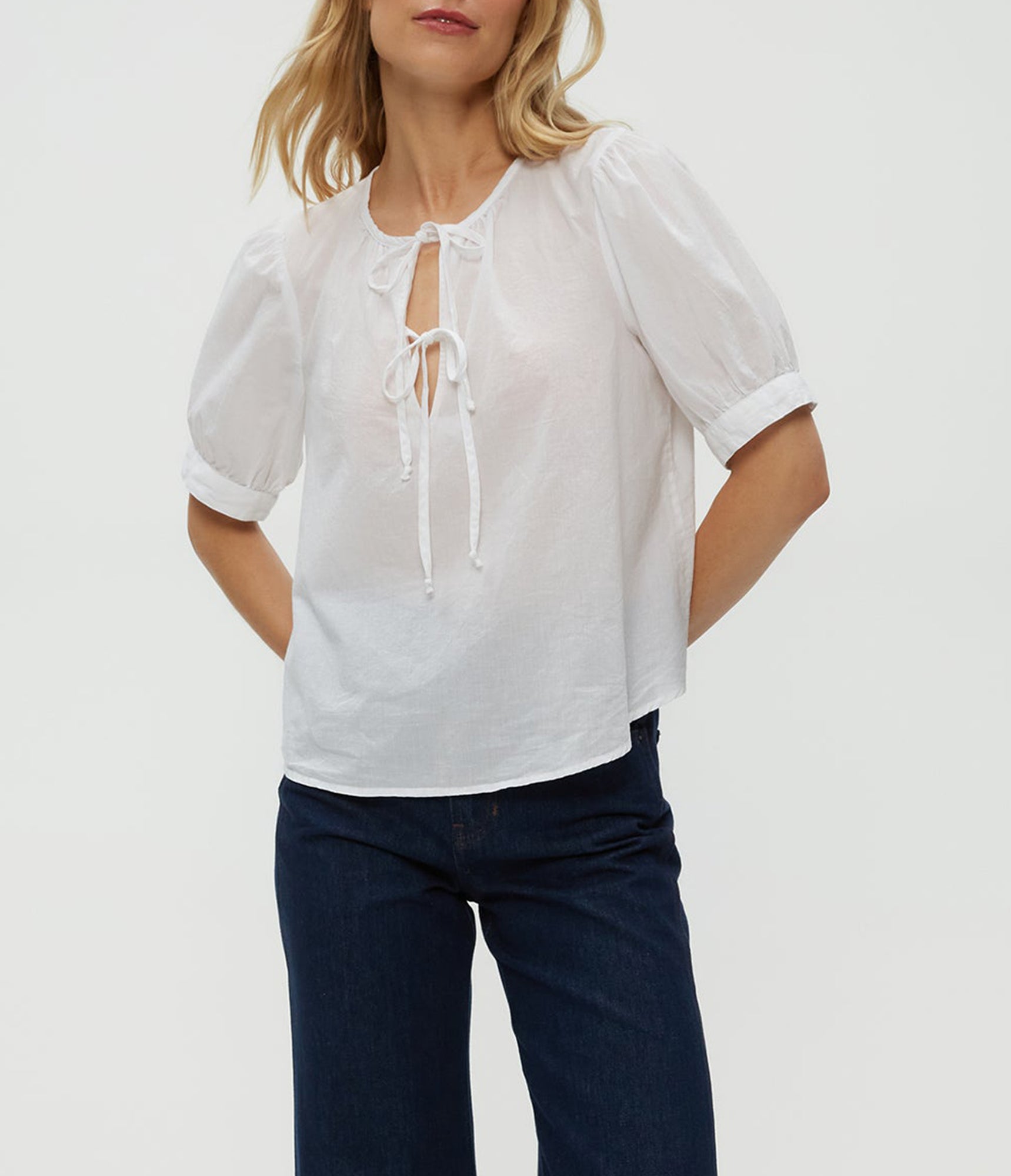Fawn Puff Sleeve Top | White