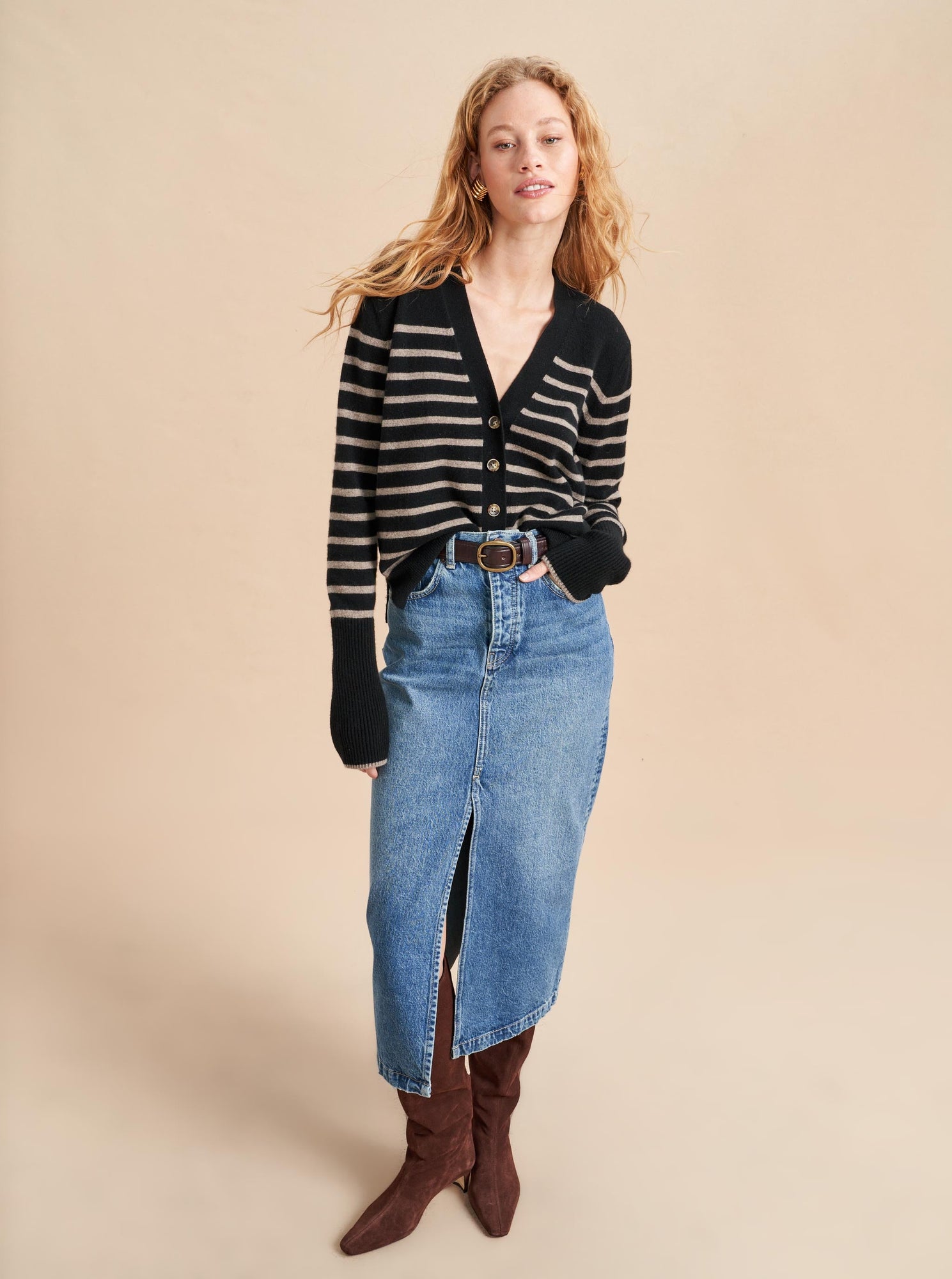 Lean Lines Cardigan | Black x Tan