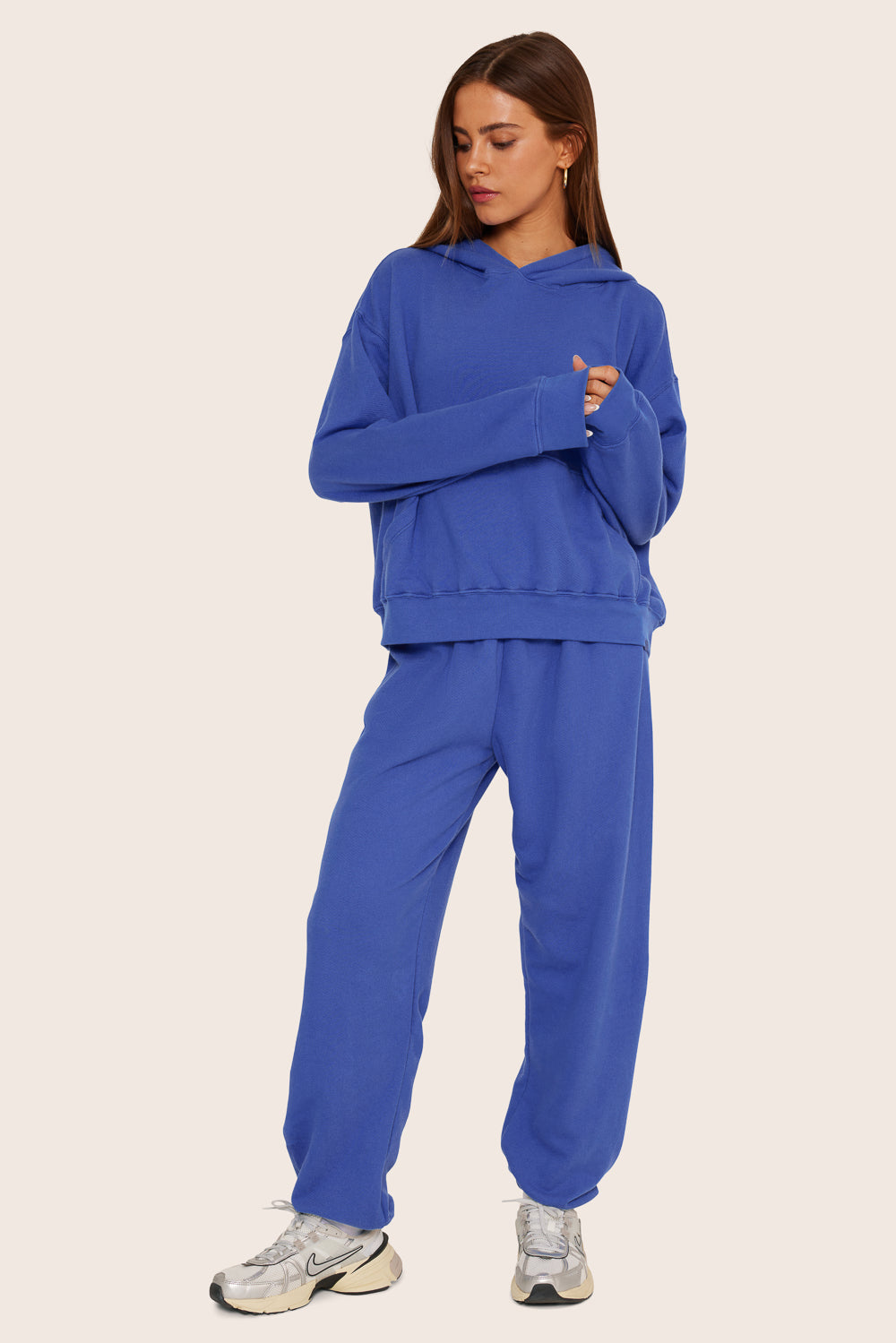 Lightweight Sweats Classic Hoodie | Jetsetter