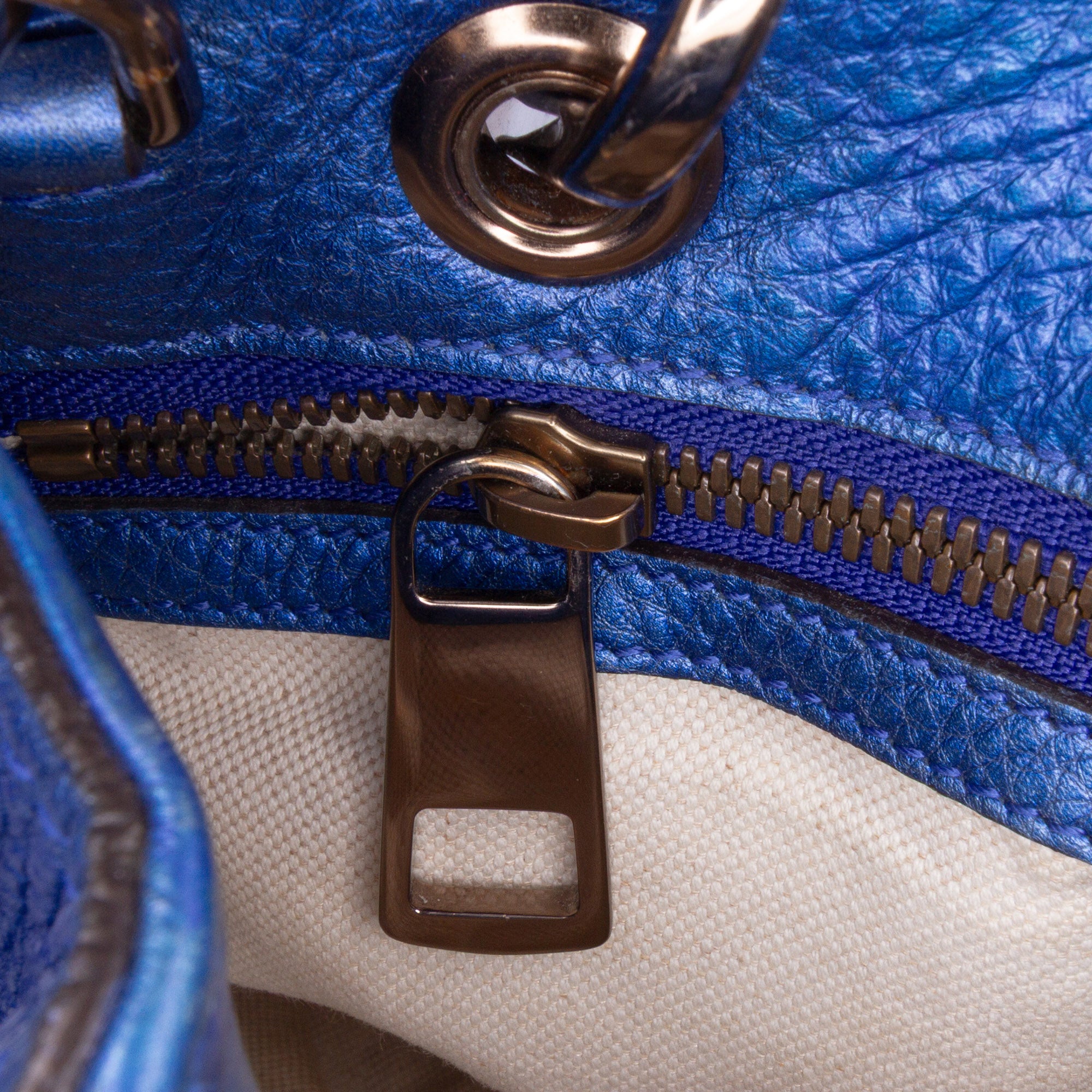 Gucci | Pre-Owned Small Metallic Calfskin Bamboo Shopper Satchel | Blue