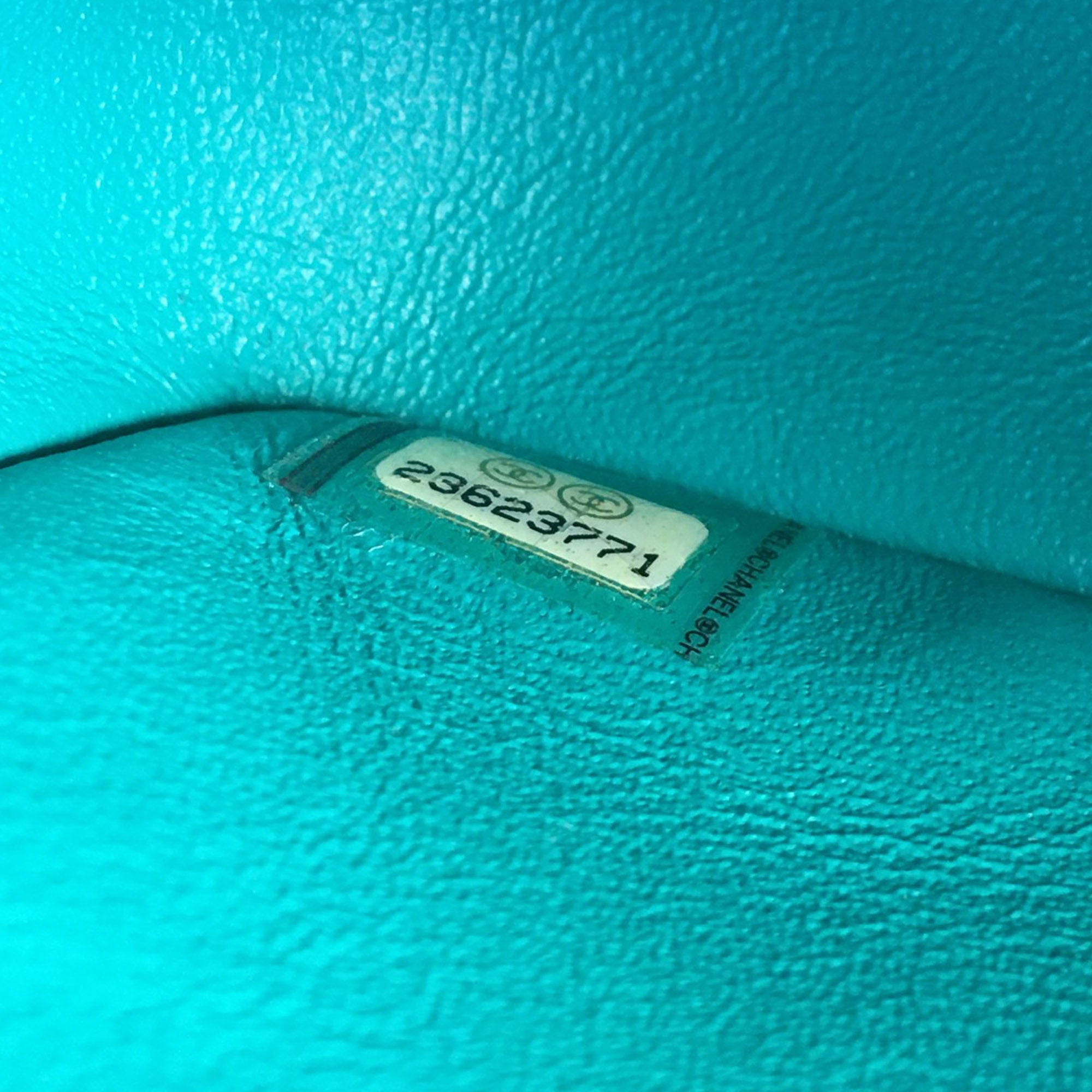 Chanel | Pre-Owned Mini Rectangular Chevron Lambskin Single Flap | Green