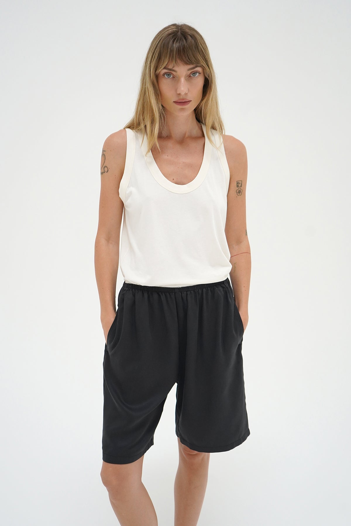 Women | Relaxed U Tank | Jet Stream