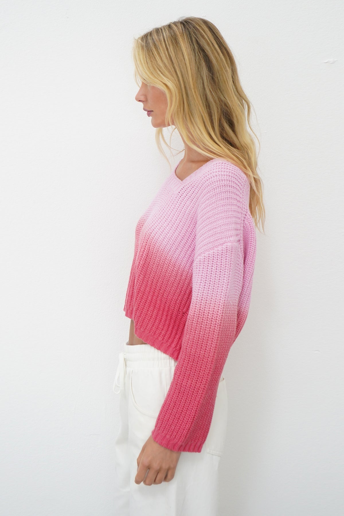 Women | Angle V Dip Dye Sweater | Pink Dip Dye