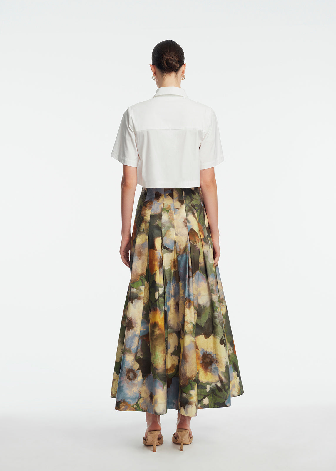 Peony Embroidered Cotton Poplin Cropped Shirt | White/Yellow