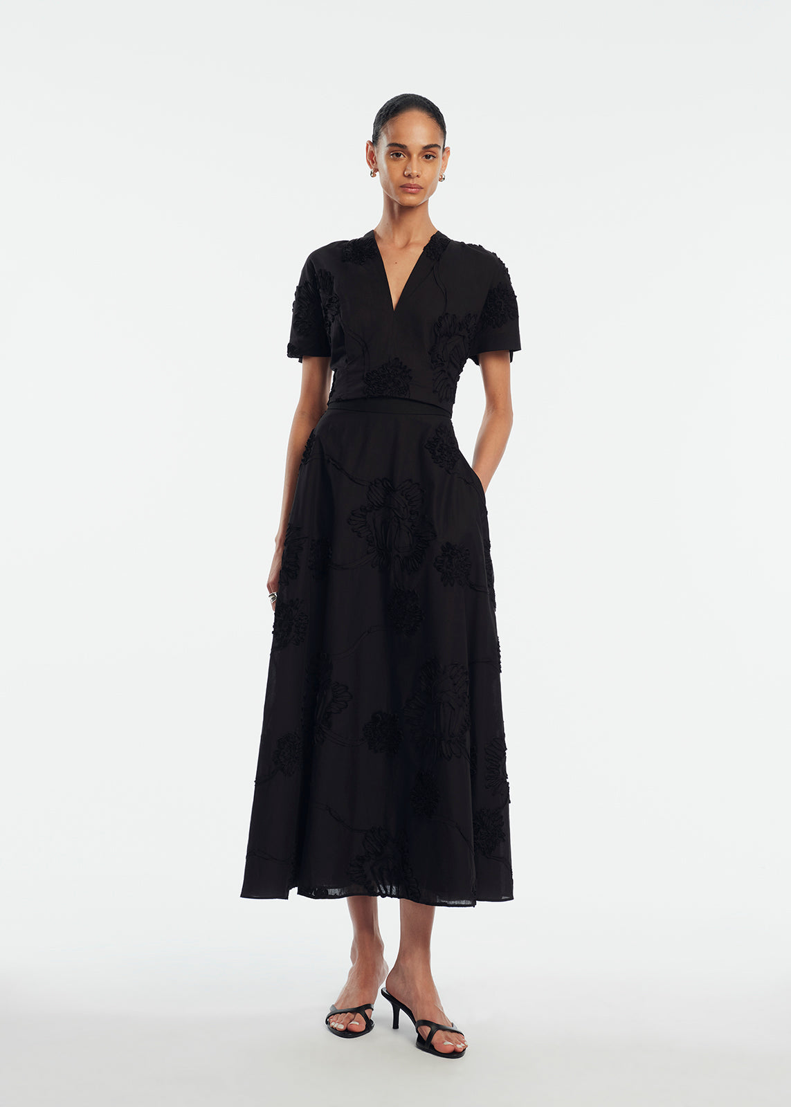 Ribbon Embroidered Cotton V-Neck Top | Black