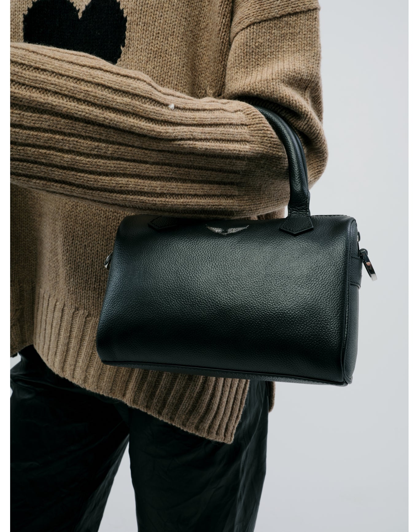 Women | Xs Sunny Wings Grained Leather | Black