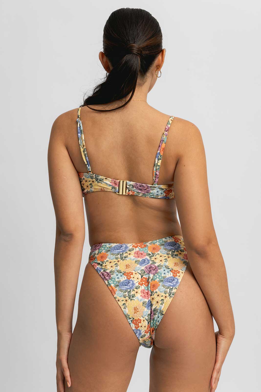 Women | Raya One Piece | La Vie En Rose