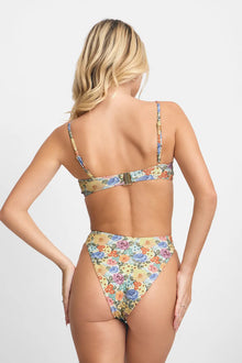 Women | Raya One Piece | La Vie En Rose