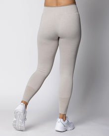 Level Up Legging | Oat