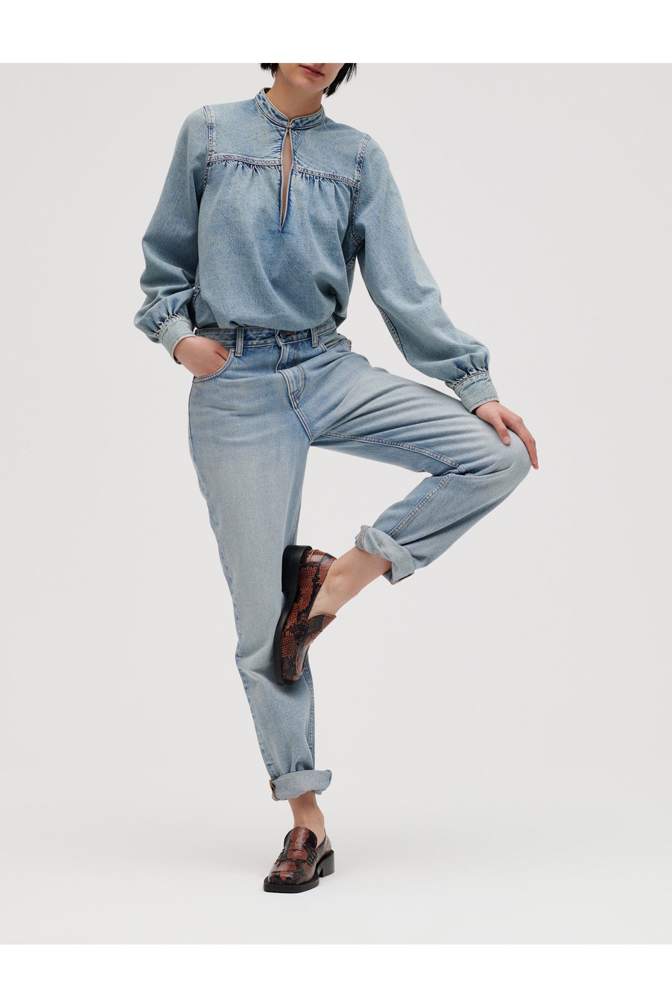 Light Denim Gathered Loose Blouse | Tint Wash