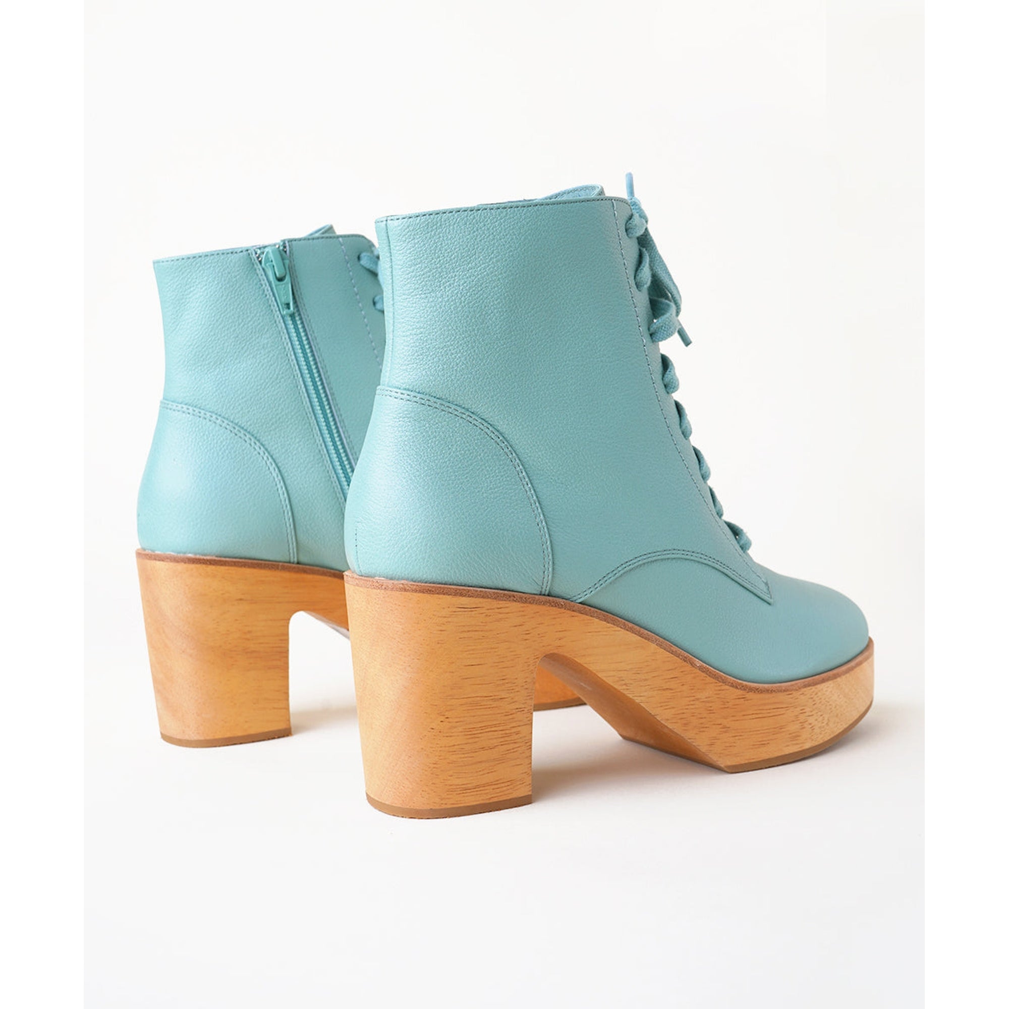 Lindy Clog Boot | Comet