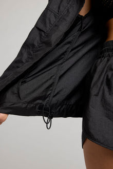 Parachute Zip Up | Black