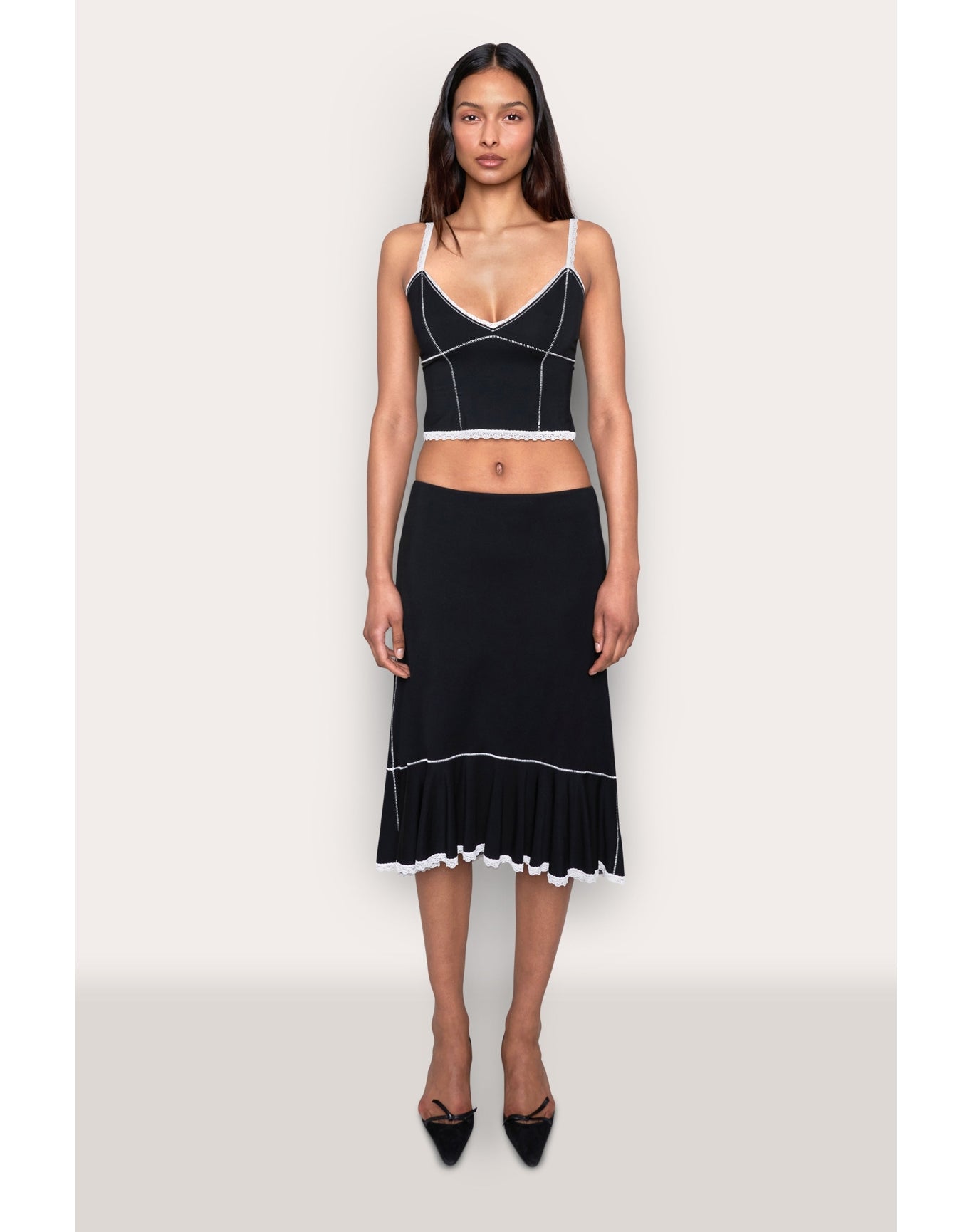 Low Rise Dainty Midi Skirt | Black