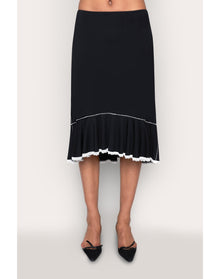 Low Rise Dainty Midi Skirt | Black