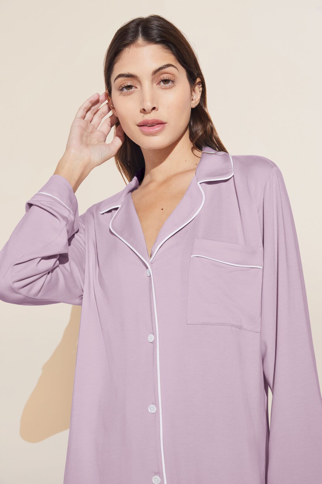 Model wears Gisele TENCELâ„¢ Modal Long PJ Set in lavender/ivory.