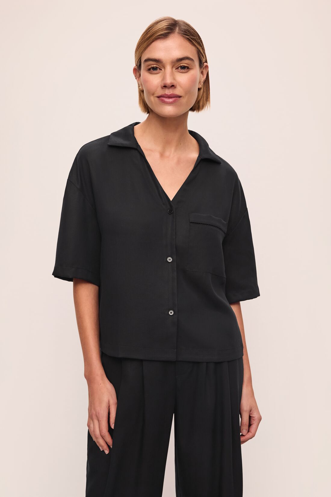 Tencel Woven Relaxed Button Front Top | Black