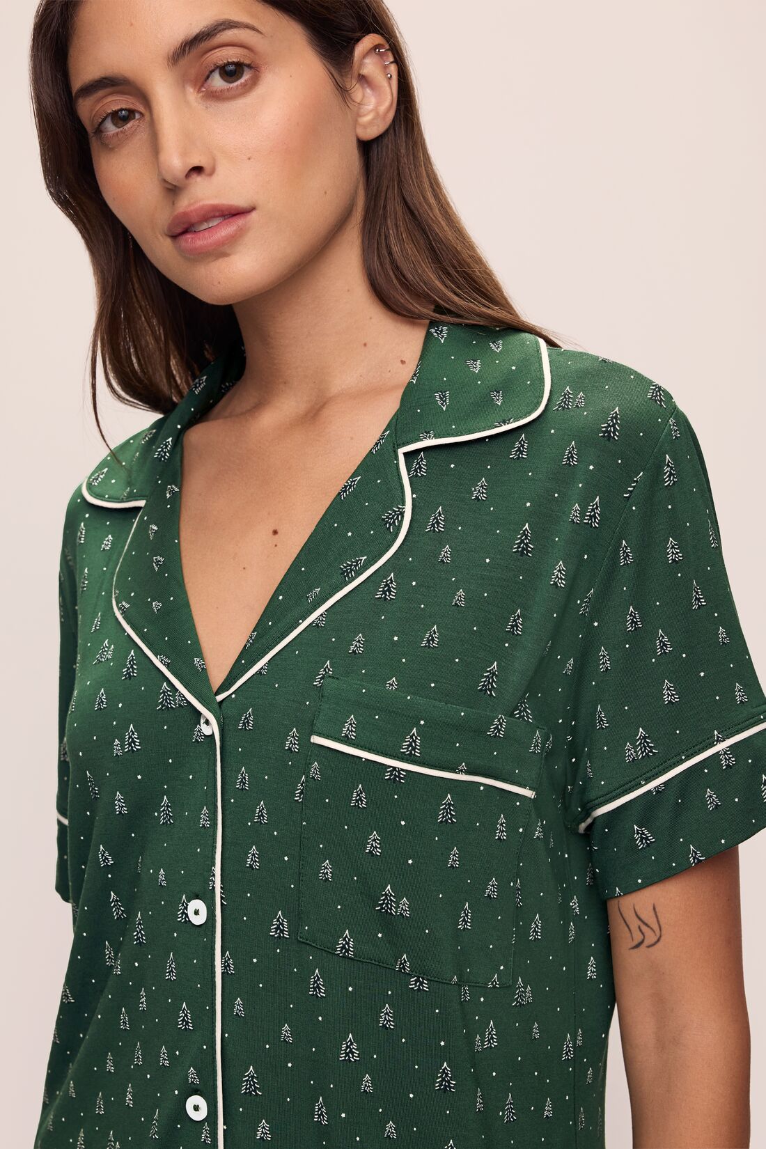 Model wears Gisele Printed TENCELâ„¢ Modal Relaxed Short PJ Set in Winterpine Forest Green/Ivory.