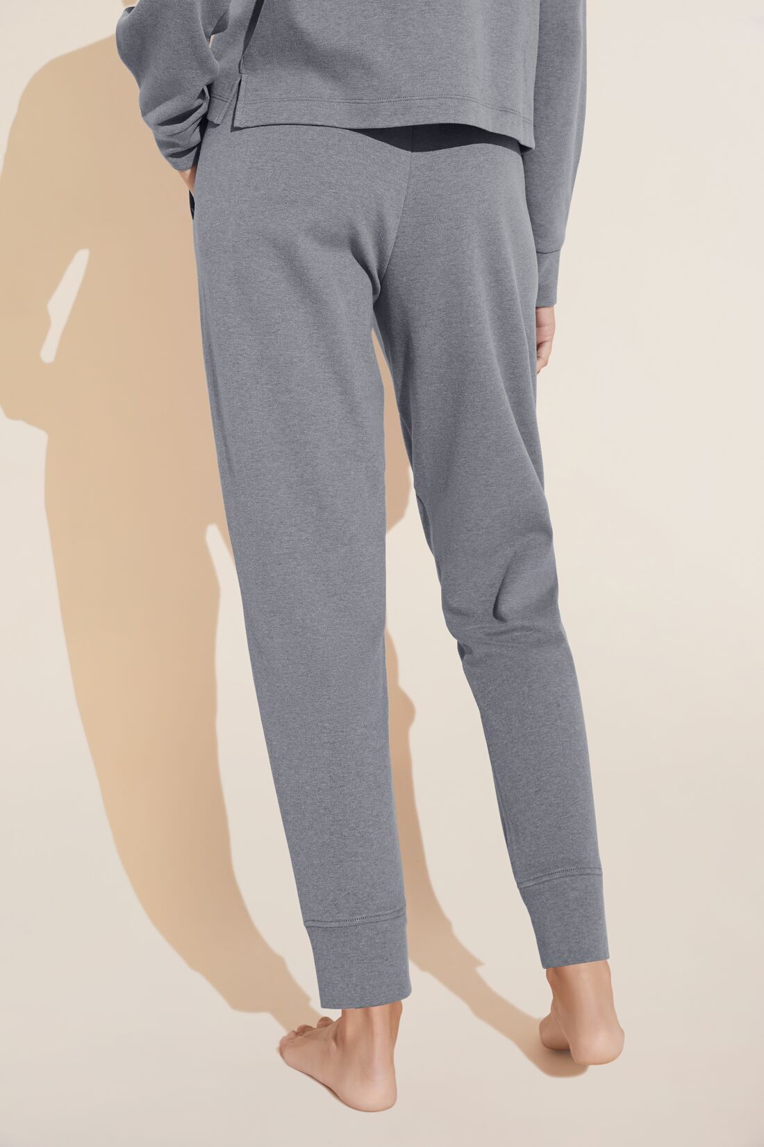 Model wears Luxe Sweats Jogger in botanical slate.