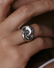 The Solstice Knot Ring | Silver