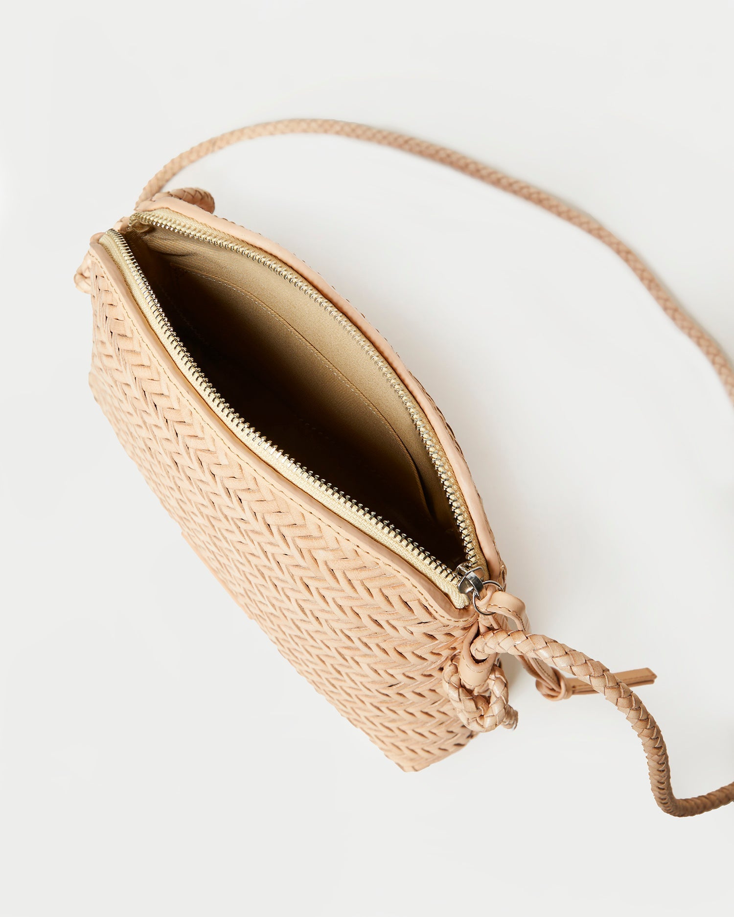 Color: Desert Sand