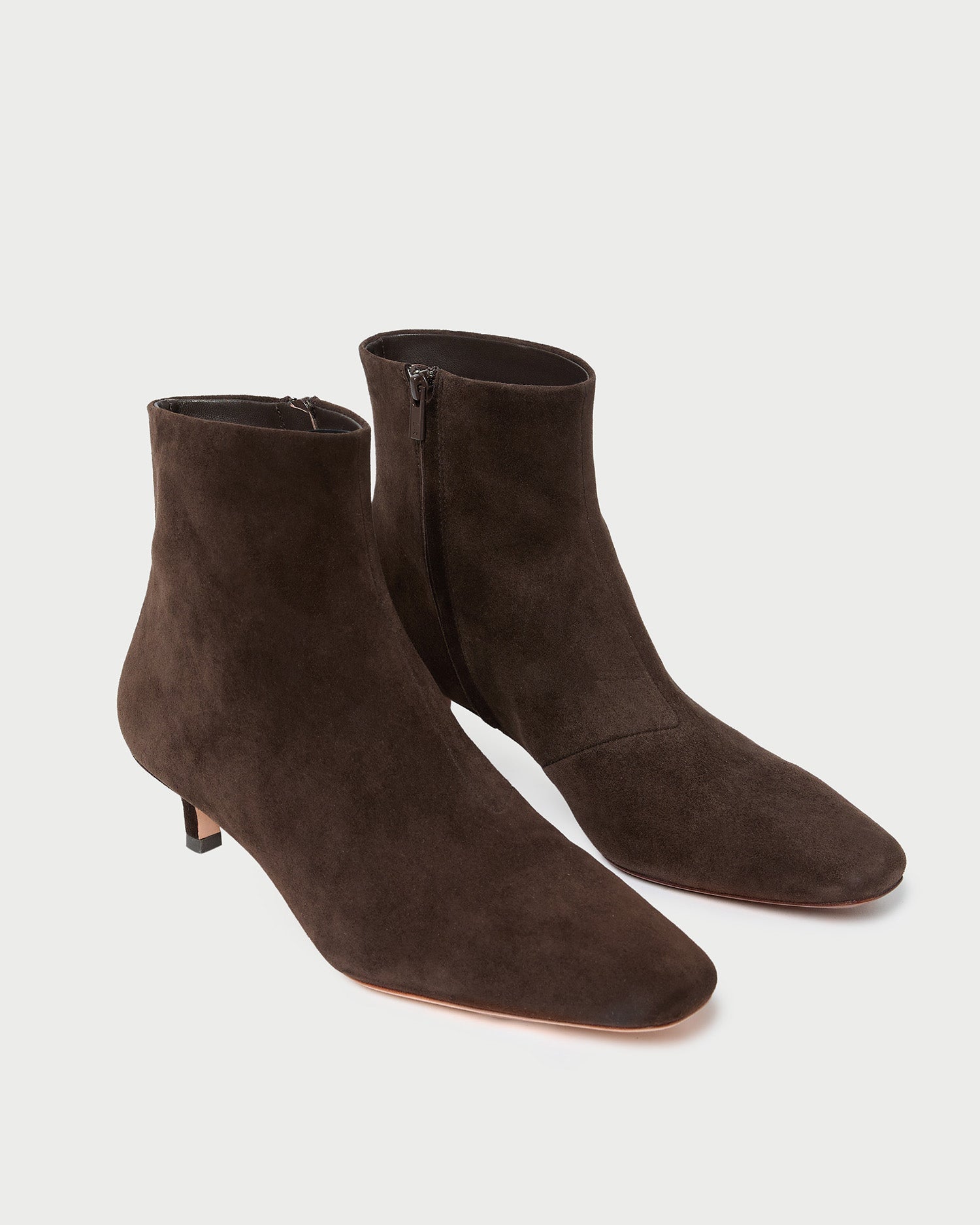 Color: Brown