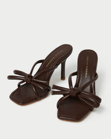 Color: Chocolate