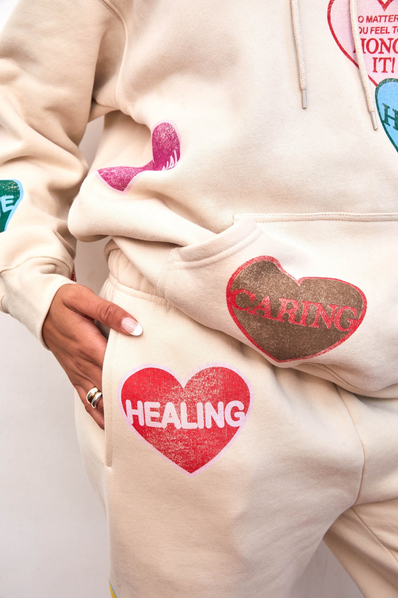 How's Your Heart Today Sweatpants | Cloud Cream