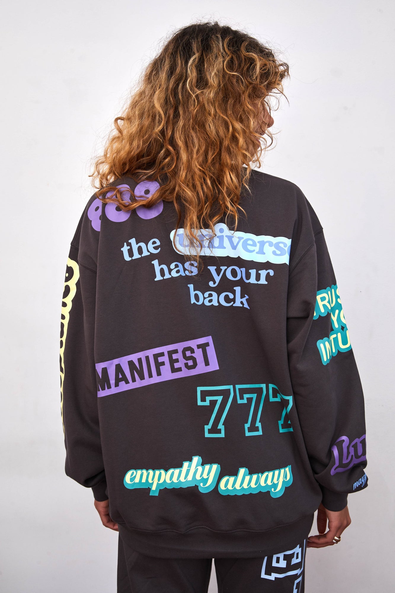 Affirmations Crewneck | Charcoal