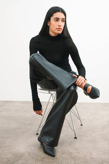 Skye Mock Neck Top | Black