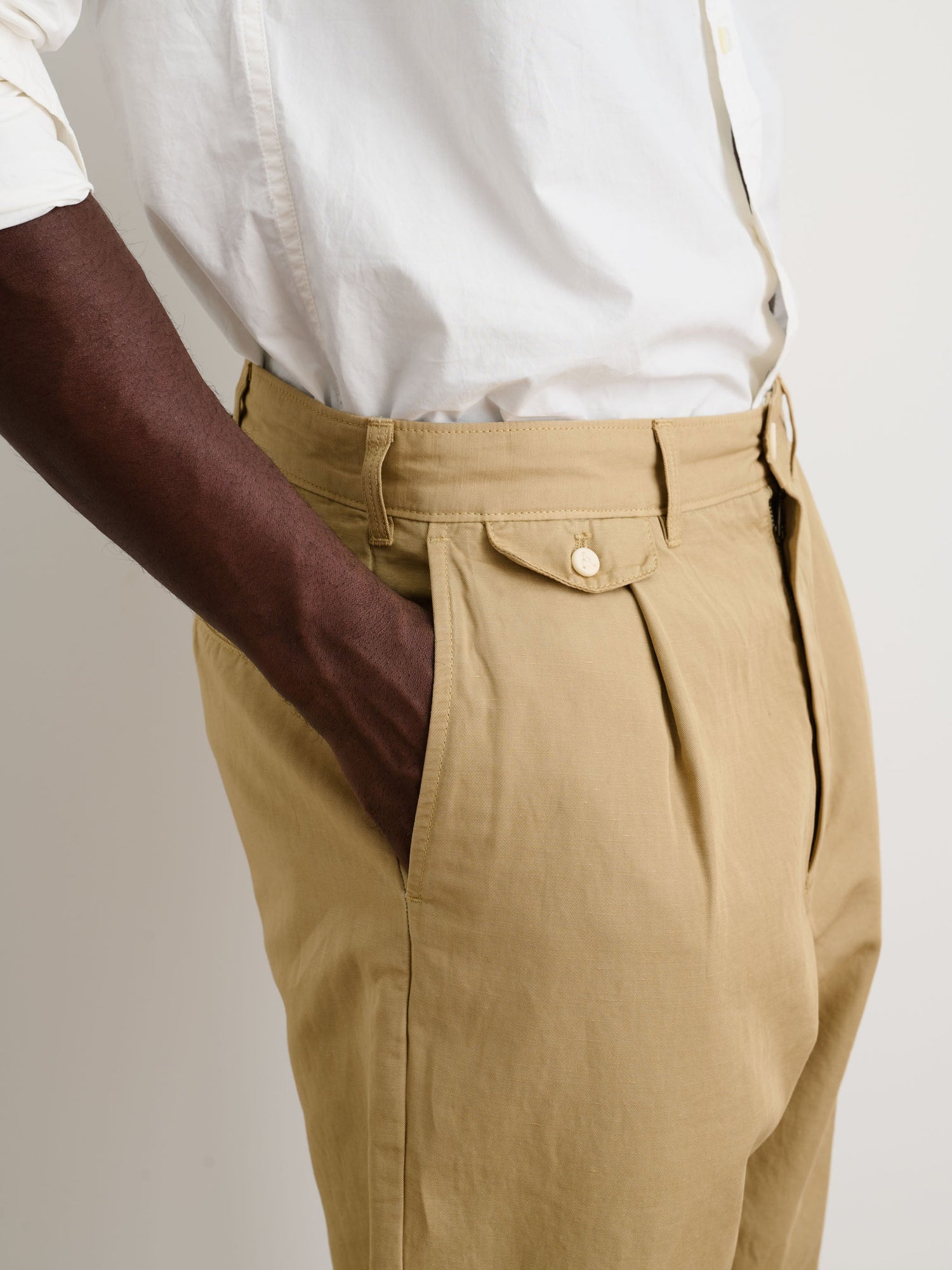 Men | Standard Pleated Pant | Cotton Linen Khaki