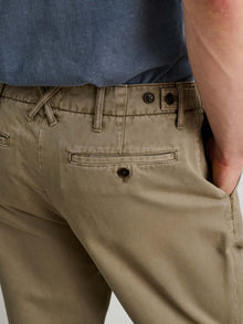 Men | Straight Leg Pant | Vintage Washed Chino Vintage Olive