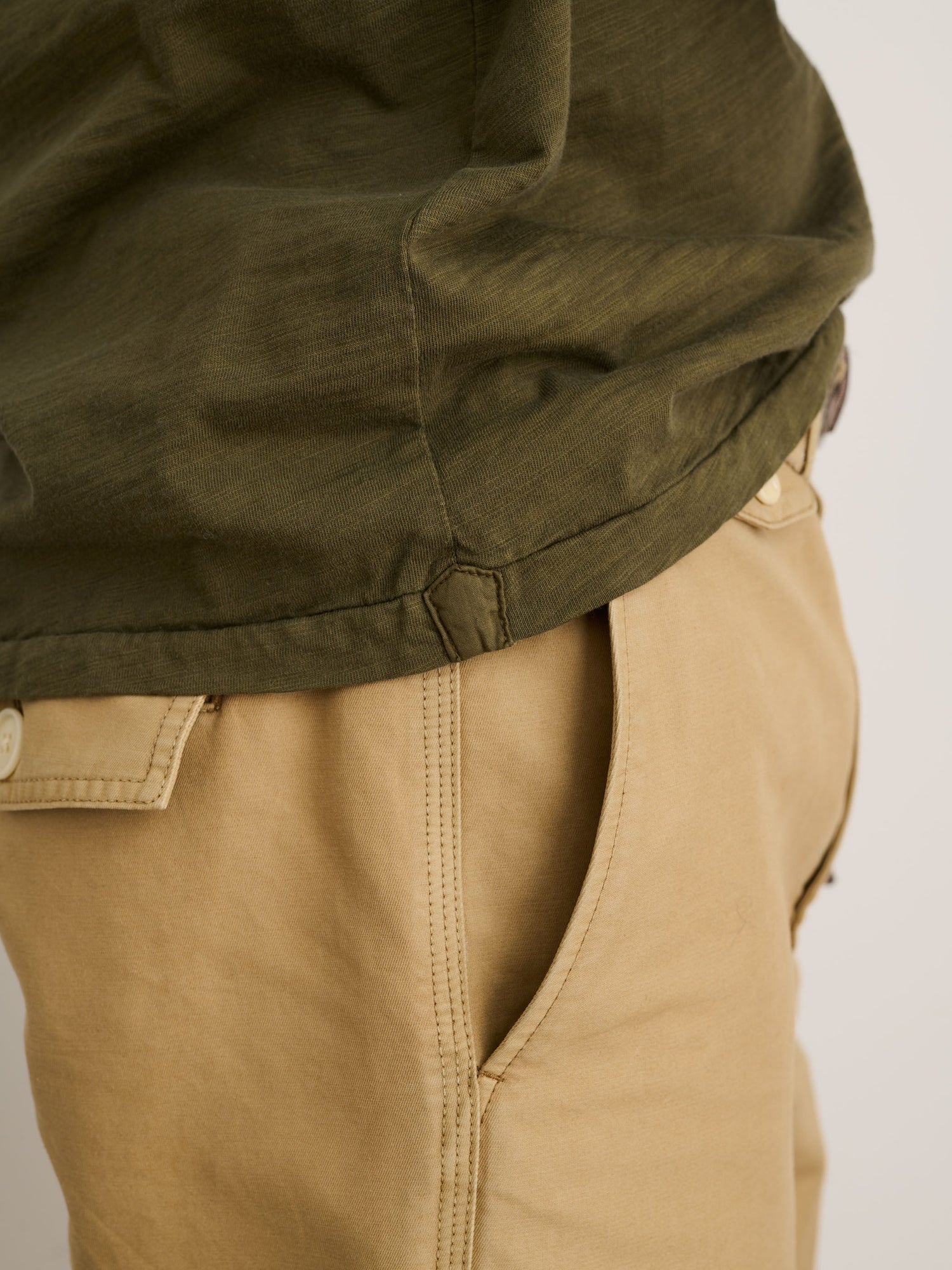 Men | Standard Pocket Tee | Slub Cotton Faded Deep Olive