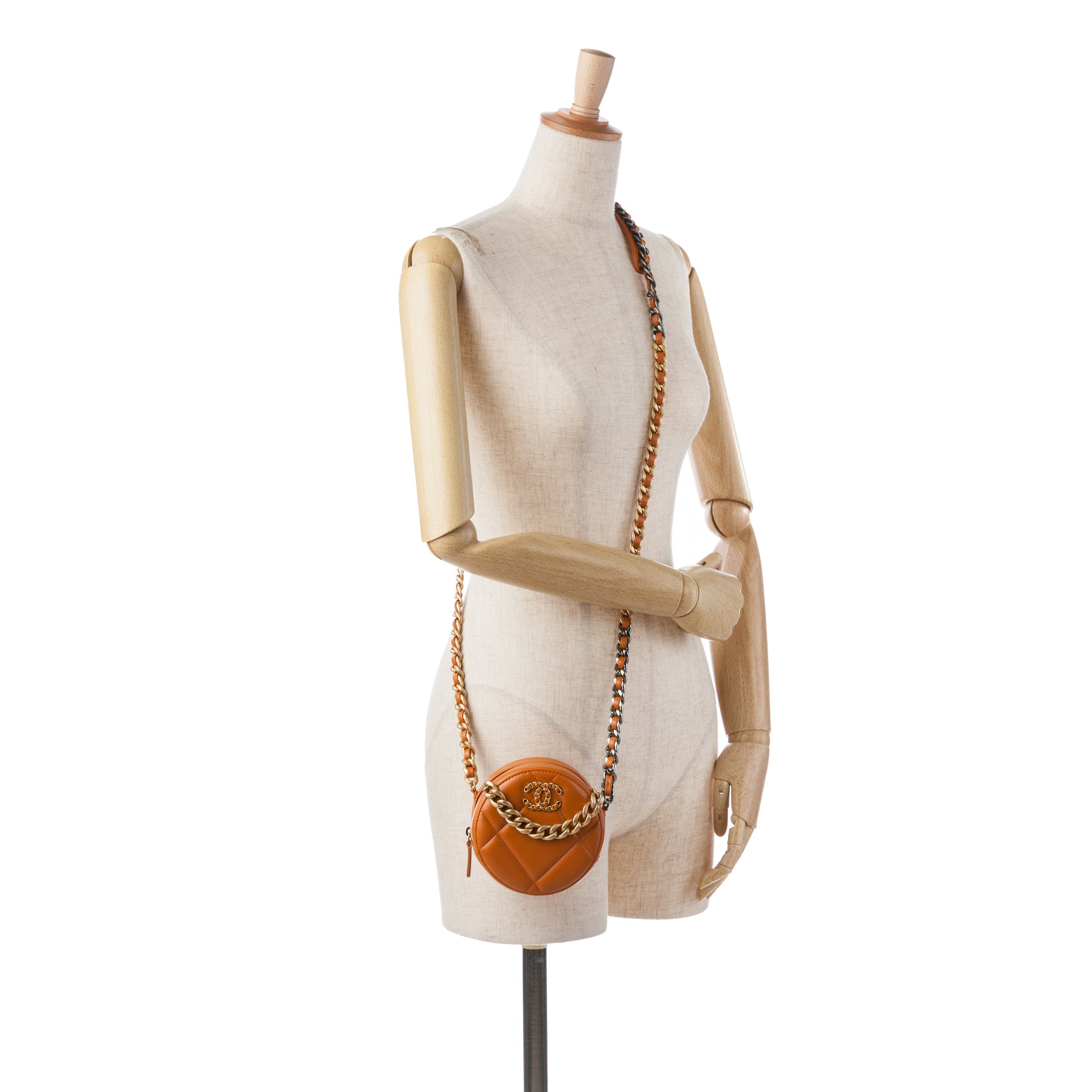 Chanel | Pre-Owned Lambskin 19 Round Clutch with Chain | Brown