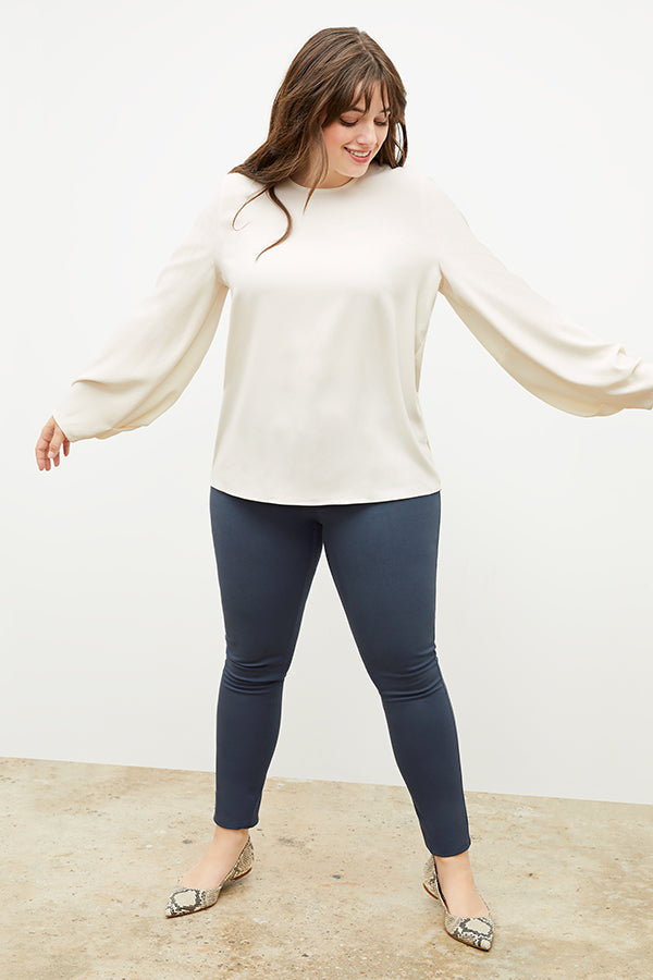 Front image of a woman wearing the Sammataro Jean - Better Than Denim in Dusty Indigo | Exclude | Grid Hover